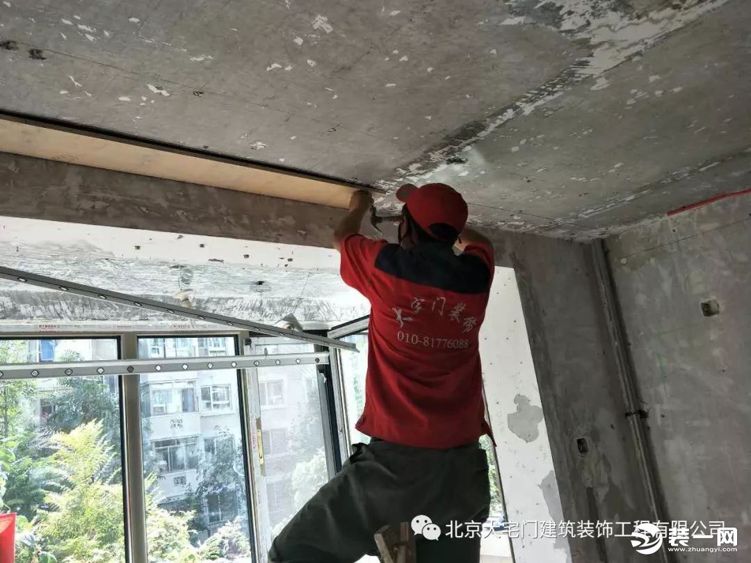 装修水电工人_自己找工人装修_装修招聘工人