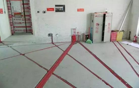 装修水电管道_装修要给物业水电安装图的吗？_装修水电经验