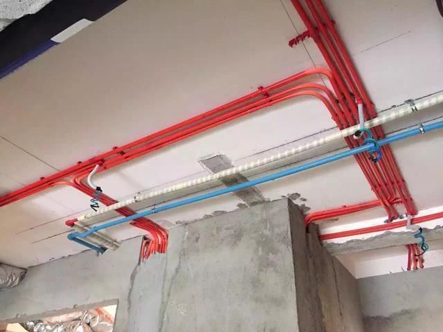走水电价格_房屋水电设计走线图_装修水电走顶