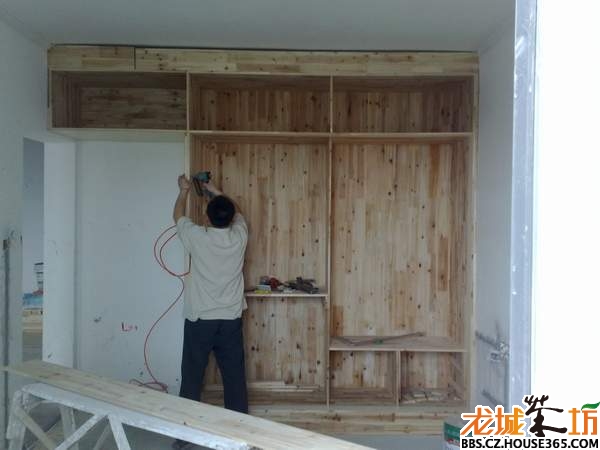 瓦王之死 师傅_装修泥瓦师傅工钱_硅藻泥施工师傅