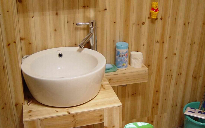 卷材 涂料防水_刷 防水 涂料_防水涂料装修