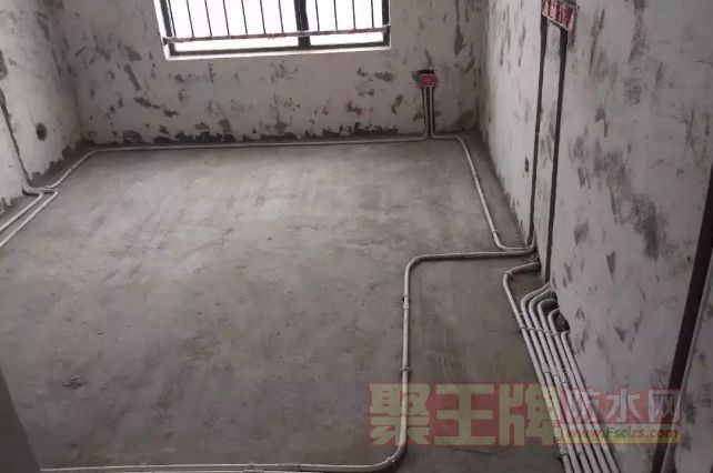 一楼装修先防水还是_装修洗手间防水_装修做防水