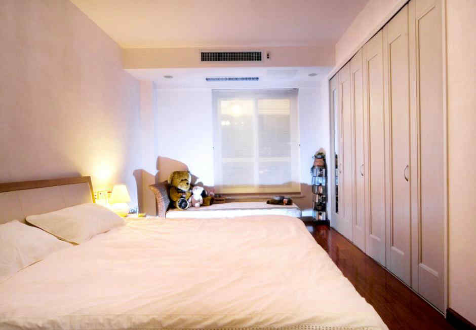 卧室朝南还是朝北好 客厅朝北2敢朝南房间布置装修效果图