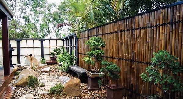 庭院2平方小鱼池施工图_联排别墅庭院装修效果图_40平方庭院装修效果图
