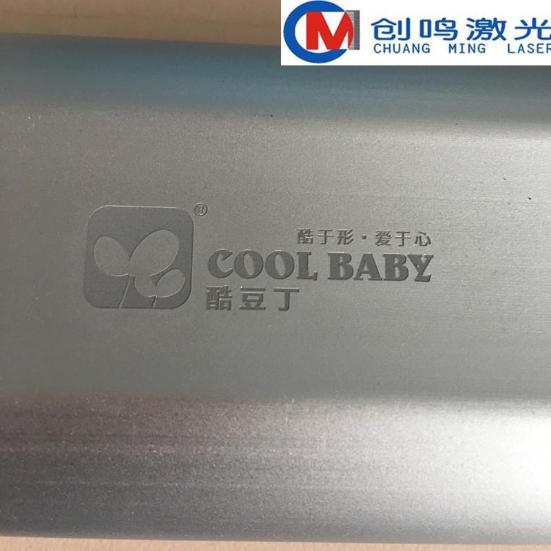 油漆板和免漆板_装修用墙纸好还是乳胶漆好_装修用喷塑板好还是油漆好