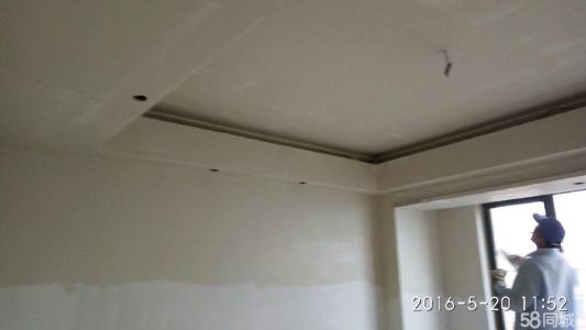 墙面如何油漆_装修油漆工墙面不平_墙面油漆做完平整么