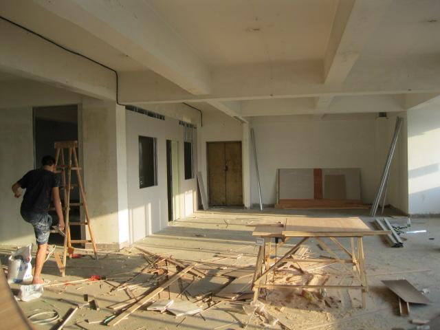 深圳装修施工队推荐_装修包门边施工视频_深圳施工装修哪家好
