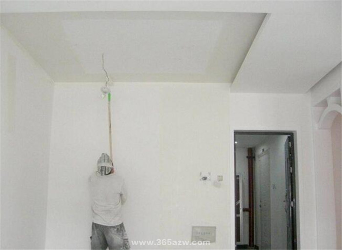 简单装修没刷油漆后多久可以入住_水泥墙面用什么油漆_装修后墙面油漆出现列横