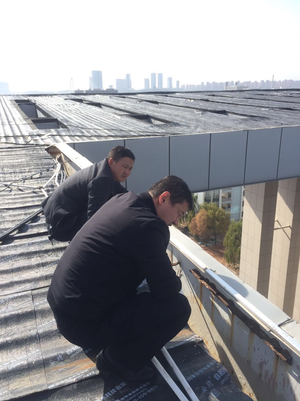 屋顶防水装修合同_屋顶防水补漏哪家好_屋顶防水材料价格