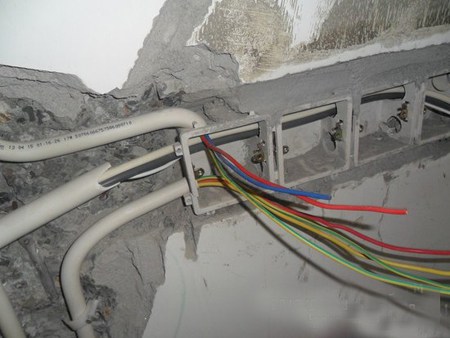 学校装修竣工图纸审查_装修竣工不合格_竣工报告和竣工验收报告