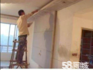 窗户装修是贴瓷砖好还是刷漆好_装修是先进木工还是先刷腻子_景洪装修腻子涂料施工人员招聘