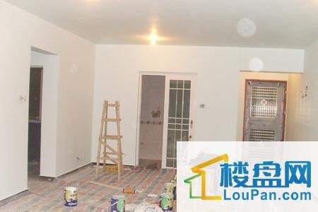 家具翻新油漆_维修家具油漆材料_装修是先唰油漆还是先打家具