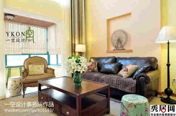 小户型客厅浅色墙面搭配黑色真皮沙发造型设计图 冀80平方米客厅亚麻材质地毯装修图