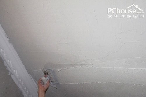 装修油漆防裂处理_油漆沾到磁砖怎么处理_装修油漆工序要多久