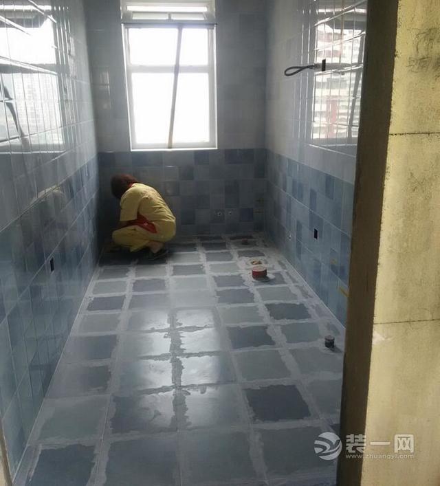 卫生间的瓷砖_外墙瓷砖刮腻子的施工工艺_卫生瓷砖装修施工