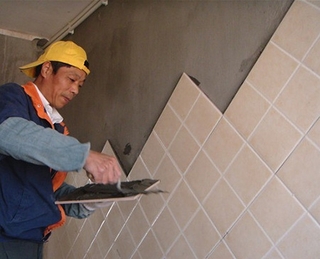 装修德国施工工艺_水泥自流平施工工艺 装修_装修泥瓦施工工艺