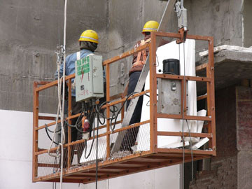 幕墙保温施工工艺_建筑屋面防水保温施工_冬季装修施工如何保温