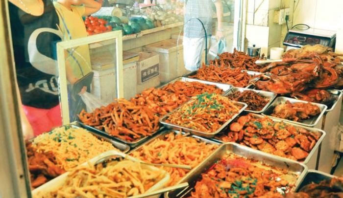 家庭卫浴间装修效果图_自助餐厅装修效果工业风图_卤菜间装修效果图