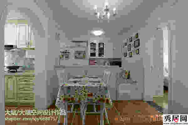 小户型家庭餐厅附榻米次卧装修效果图 餐厅和榻榻米书房卧室一体装修设计图片