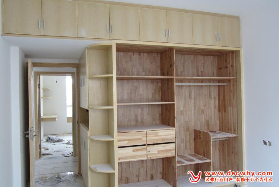 装修木工柜子粗糙_木工柜子不要拉手_订制柜子还是木工打好