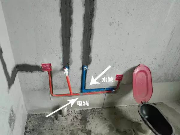 炖鱼用热水还是冷水_物理降温用冷水还是热水_装修水电热水管和冷水管间距