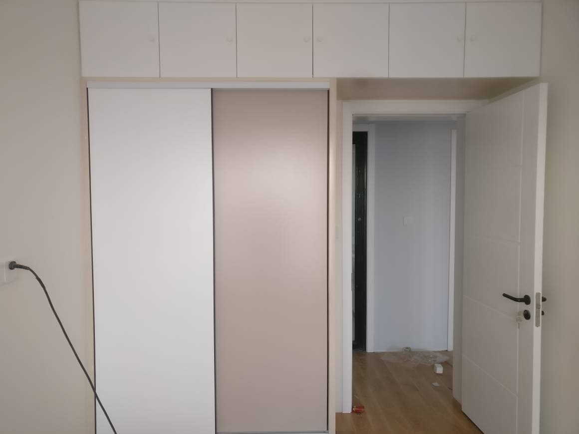 装修油漆工序要多久_装修先上油漆还是先装推拉门_门油漆工序