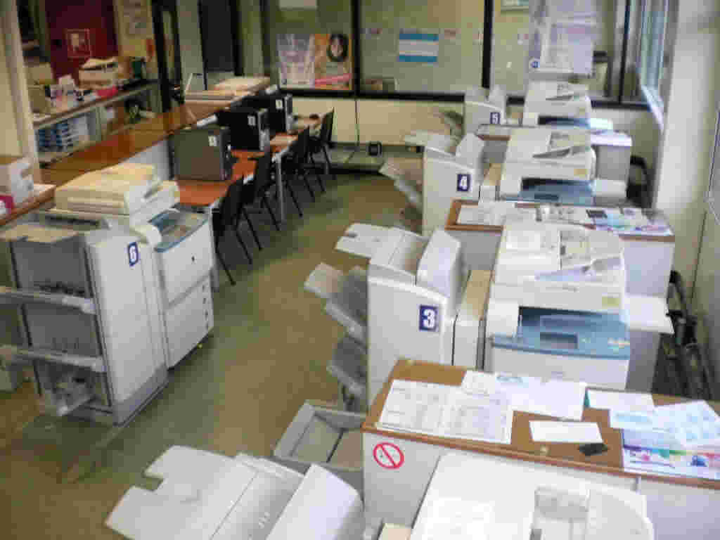 复印部装修效果图_自助餐厅装修效果工业风图_卫生间装修效果图片