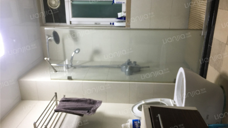 新装修的房子多久能住_新装修的房子多久可以入住?_新装修房子卫生间防水可保好久