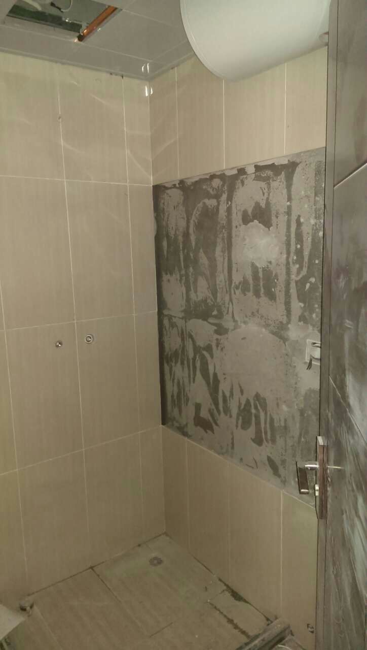 因楼上漏水造成水泥顶反碱怎么办_南京装修木工招聘_装修木工水泥顶空鼓