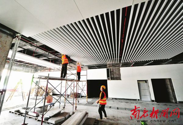 咖啡厅装修效果图 设计_装修打线槽价格_装修打围设计