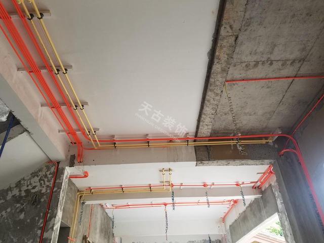 水电走地好还是走顶好_装修走水电_现在装修水电都走顶吗