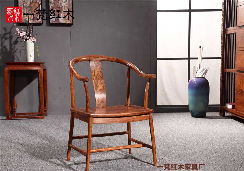 红木家具不适合现代装修风格？看到图片才知什么叫美！