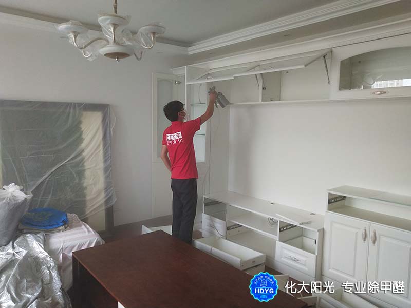 刚装修的房子找人除甲醛后可以立即入住吗？