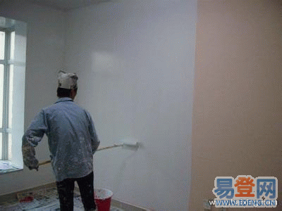 新房装修墙上油漆_装修油漆材料清单_网吧墙上怎么装修效果图