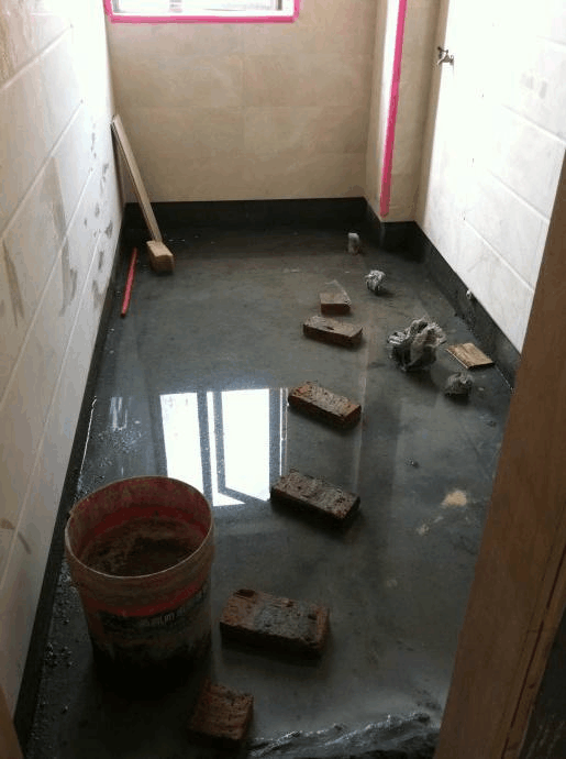 装修厕所防水贴瓷砖顺序_厕所防水用什么材料好_卫生间防水装修顺序