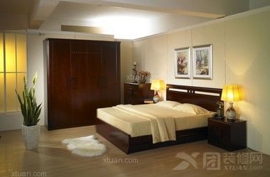 双叶实木电视柜背景墙_双叶实木家具装修效果图_双叶家具实木沙发垫