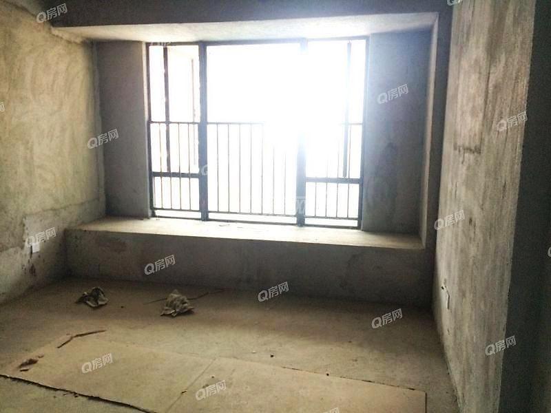 收房发现商场楼顶本规划是空中花园改成了商场娱乐大楼_毛琣房卫生间装修步揍_去收毛培房却发现已装修好了