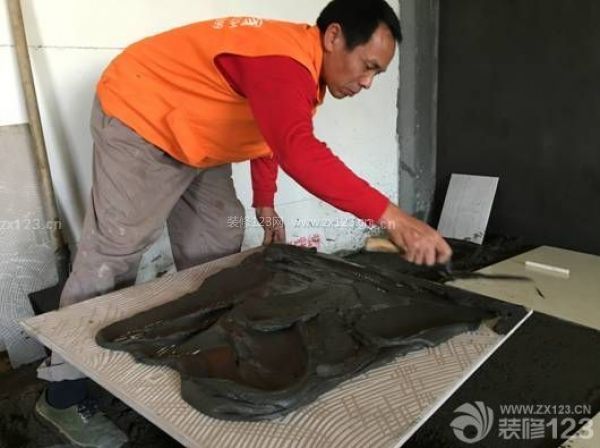 装饰装修过程中的泥瓦施工工艺_树脂瓦施工工艺_墙面装饰镜面铺贴施工工艺