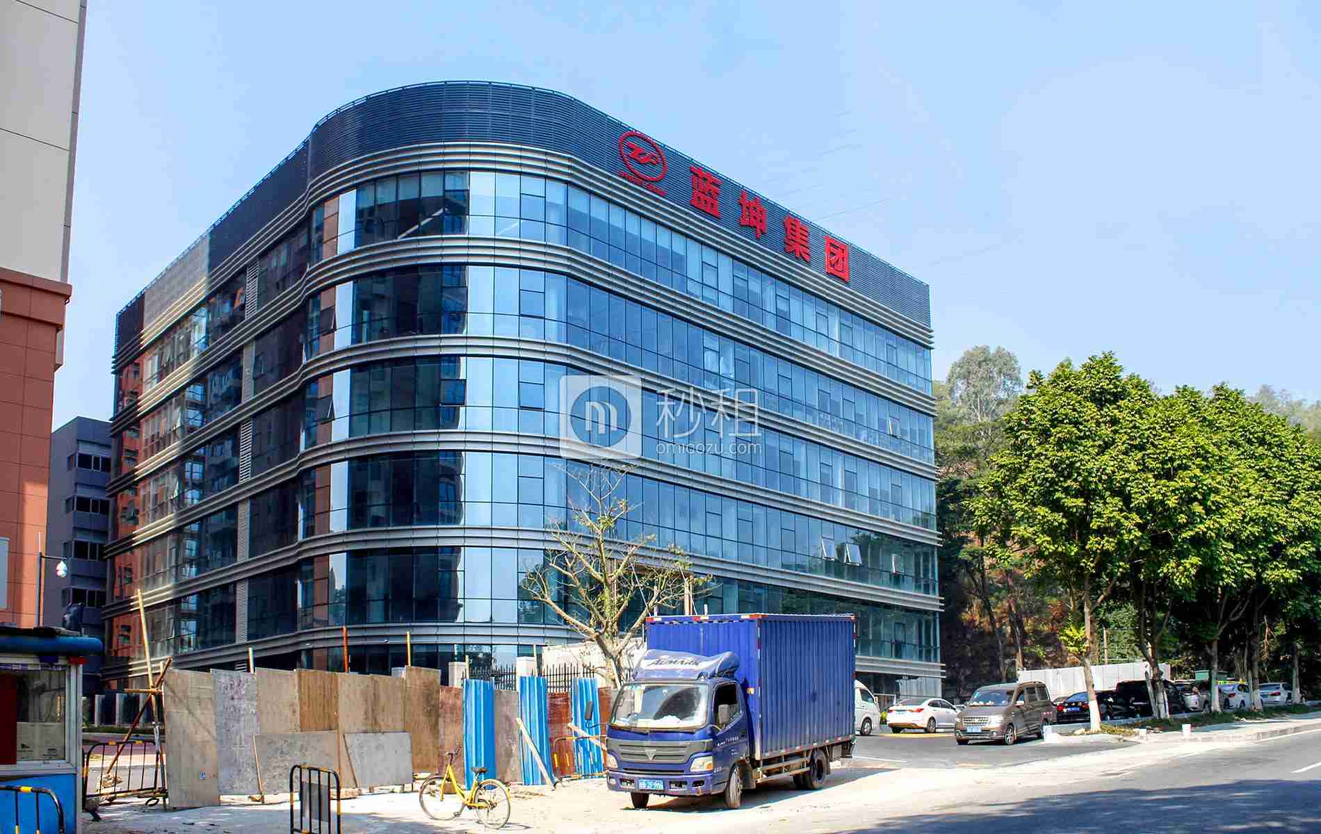 间欧式客厅装修图片_卫生间门间门装修效果图_福州小区装修施工时间