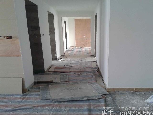 湖南长沙硅pu室内篮球场施工生产厂家公司_西安室内装修小型施工队_室内光缆施工规范