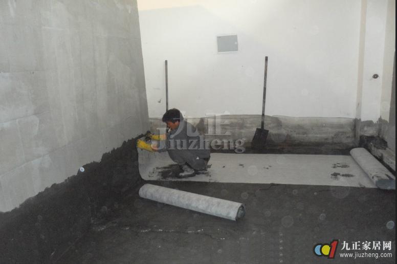 浴室防水电视装修_装修前先刷一遍防水_装修卫生间防水怎么做