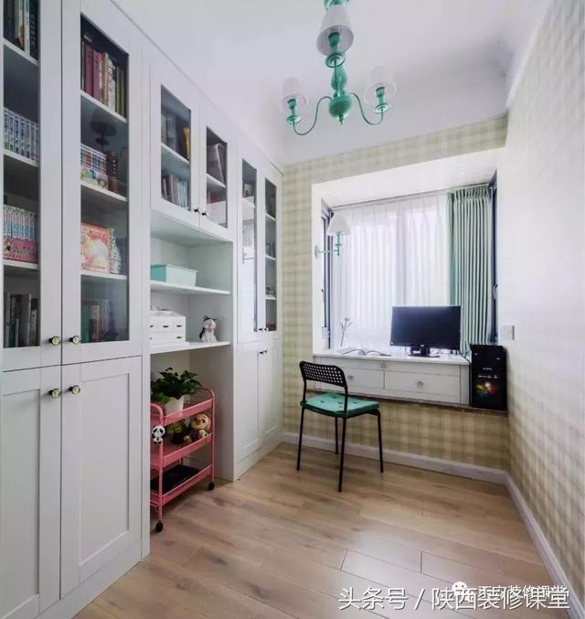 床头书柜效果图片大全_飘窗书柜和书桌装修效果图大全_飘窗书柜装修效果图