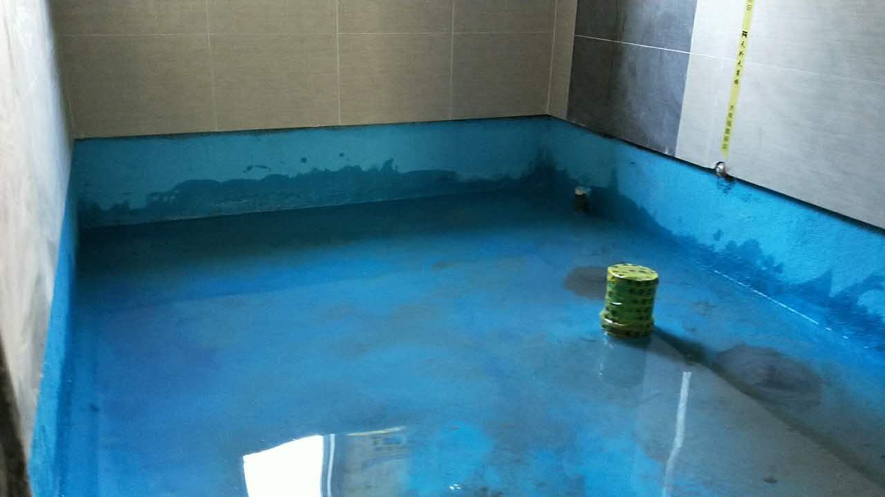 卫生间刷了4遍防水不到半年就漏了老师傅说这3点没做好