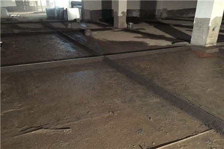 最新水泥地面施工_重庆装修纯水泥地面施工_水泥地面装修
