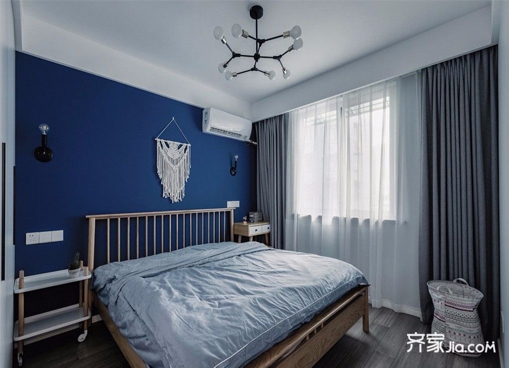 居家装修 墙面图_墨蓝色墙面装修效果图_粉蓝色墙面装修效果图