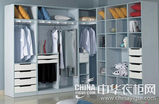 木工转角电脑桌效果图_木工装修转角衣柜效果图_木工做转角电脑桌款式