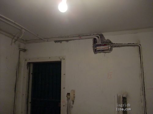 60平米小户型客厅装修效果图_小客厅装修水电_70方 小户型 装修 客厅