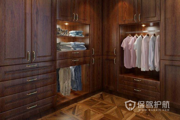 中式衣帽间装修效果图-保驾护航装修网