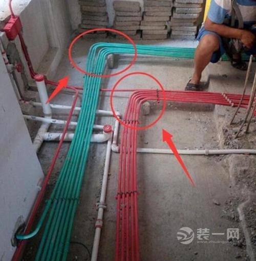地暖发泡施工工艺_家装地暖施工图片_装修施工弄伤了地暖管
