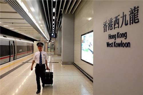 装修办公楼预算_装修 水电工程预算_高铁站装修预算